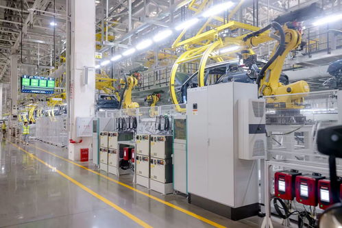 問界M9加速跑，賽力斯超級工廠鑄就卓越，汽車零配件零售助力無憂駕駛